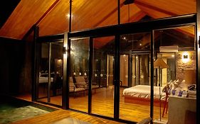 Kalundewa Retreat